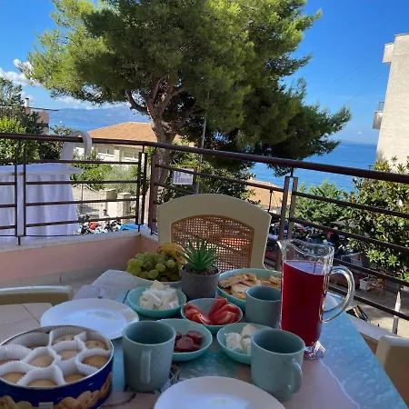 Апартаменты Aquamarine Sea View *