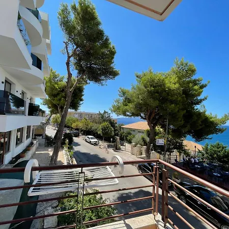 Aquamarine Sea View *