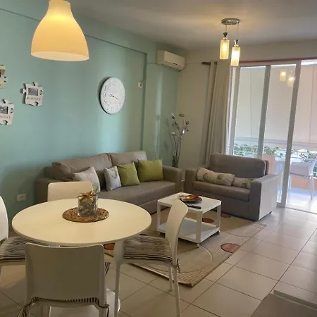 Διαμέρισμα Aquamarine Sea View Σαράντα