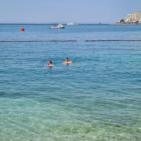 Aquamarine Sea View * ساراندا