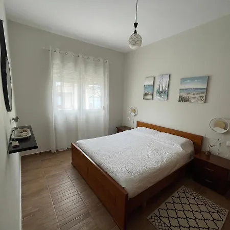 Aquamarine Sea View Apartment