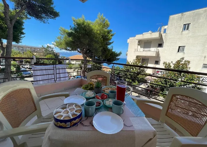 Aquamarine Sea View Apartmán