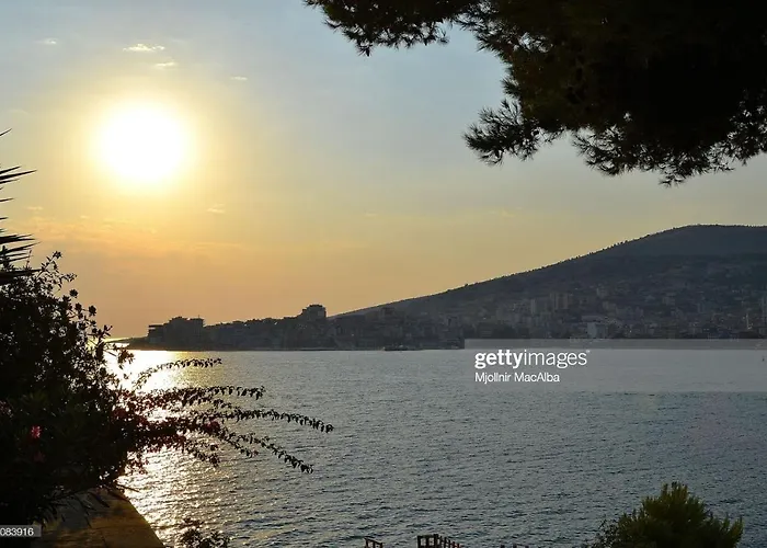 Aquamarine Sea View Apartmán Sarandë