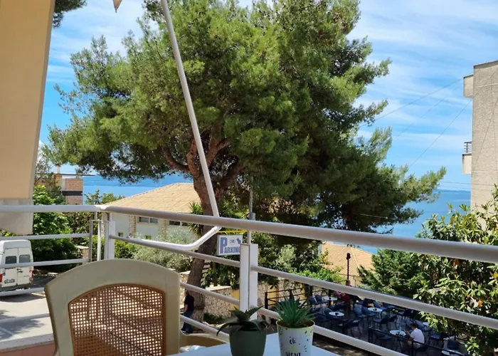 Aquamarine Sea View Apartmán